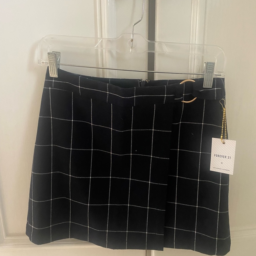 Navy blue Forever 21 skirt NWT